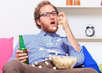 Man Reveals His Plans To Avoid General Election Spoilers Until It’s Shown On Netflix