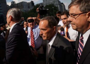Representative Chris Collins Suspends Bid for Re-election After Insider Trading Charges
