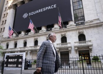 Bitcoin drops 19% amid crypto selloff