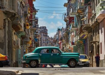 Despite Embargo, Cubans Enjoy American Pork for Christmas