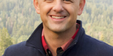 Despite GOP Efforts, Evan McMullin Will Appear on Utah Ballot