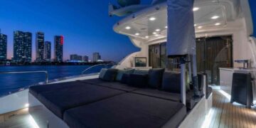 miami yacht charters luxury