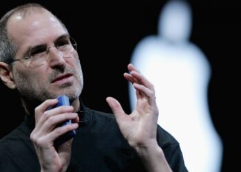 The Power of Storytelling in Motivational Speaking: How Entrepreneurs Can Use Storytelling to Inspire and Motivate