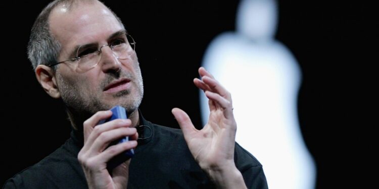 The Power of Storytelling in Motivational Speaking: How Entrepreneurs Can Use Storytelling to Inspire and Motivate