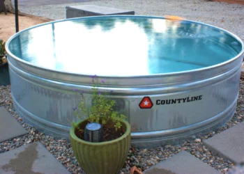 square stock tanks