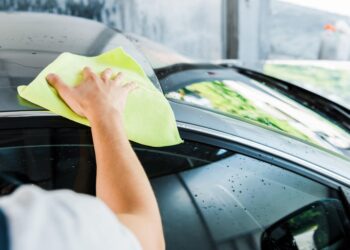 eco friendly car cleaning