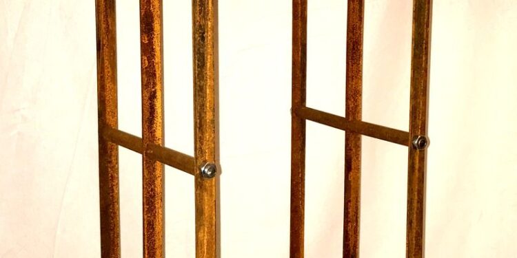 Der Ultimative Leitfaden zur Auswahl des Besten Kaminholzregals und Kaminholzkorbs