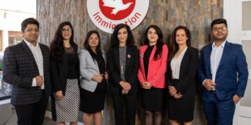 homa saxena team