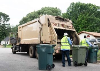8 Problems to Look Out for With Trash Removal Valdosta GA