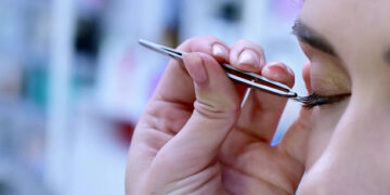 eyelash extension courses