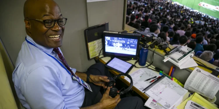 Sims returns home to become the voice of the Yankees