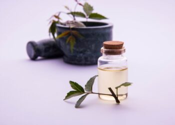 helichrysum essential oils