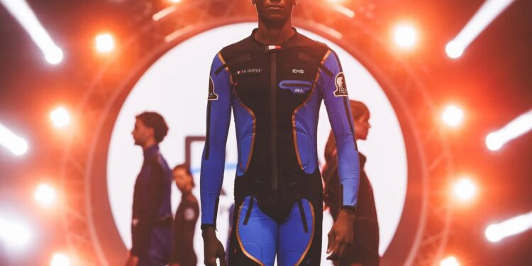 Apulian Runway Experience Shines Light On Italy