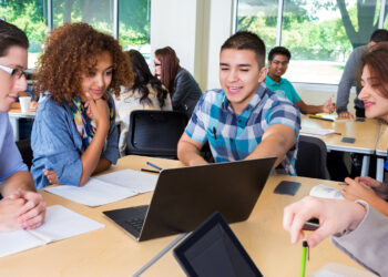 anti money laundering training program