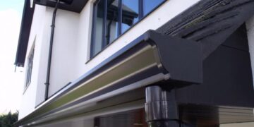 commercial seamless gutters