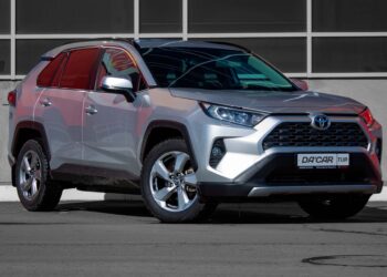 rent a car toyota rav4