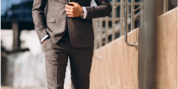 The Art of Custom Suits: Where Timeless Craftsmanship Meets Modern Style