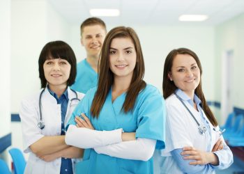 How Clinical Education Software Improves Communication Between Schools, Hospitals, and Students
