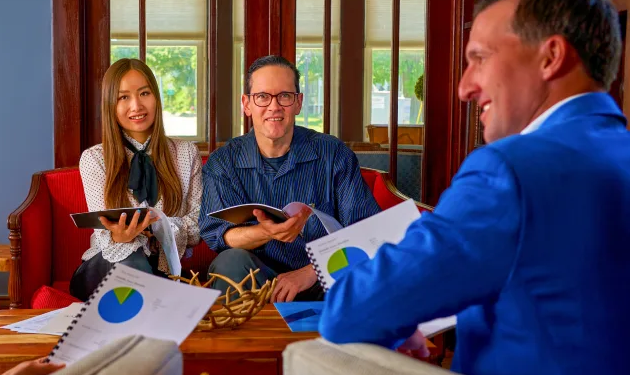 How a Financial Planner Coordinates Investments, Taxes, and Estate Planning