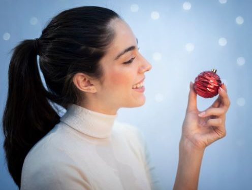 The Science Behind Attar Longevity: What Makes These Fragrances Last All Day